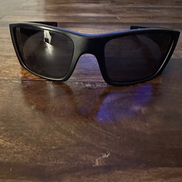 Oakley Fuel Cell sunglassess - Picture 2 of 9